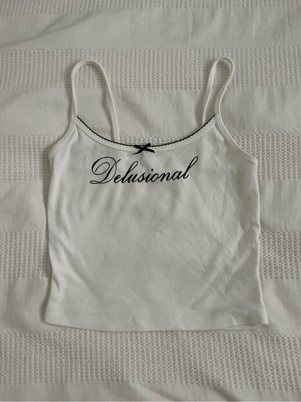GARAGE “delusional” white cami